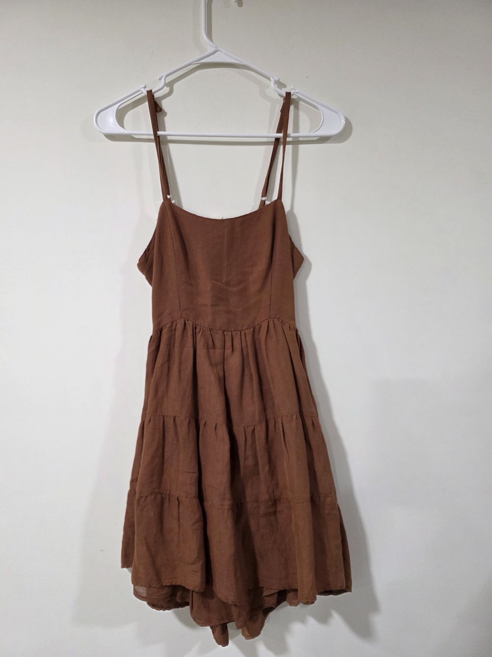 Elan Flowy Brown Tiered Spaghetti-Strap Dress, Medium